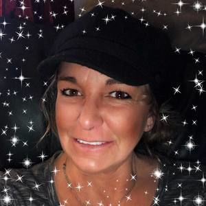 Meet your Posher, Bobbi